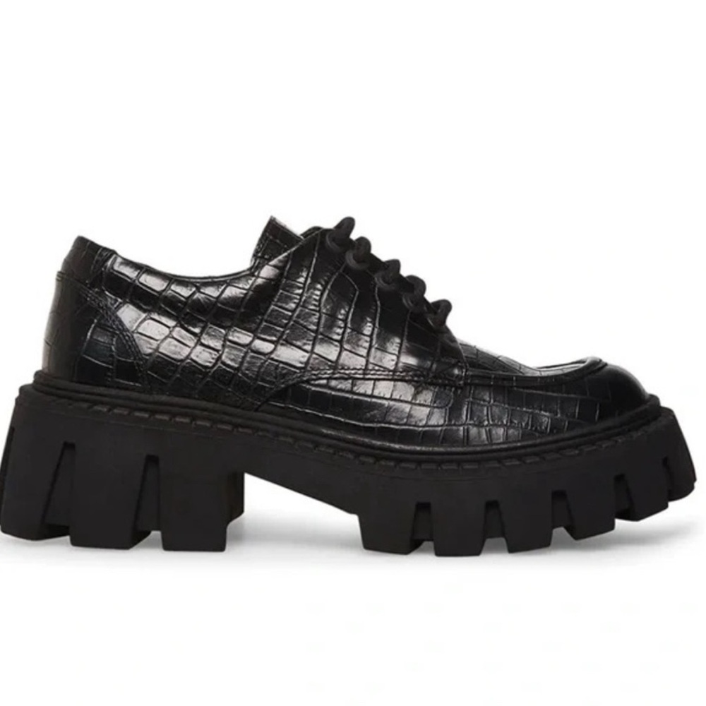 Steve Madden Hadley Chunky Black crocodile loafers